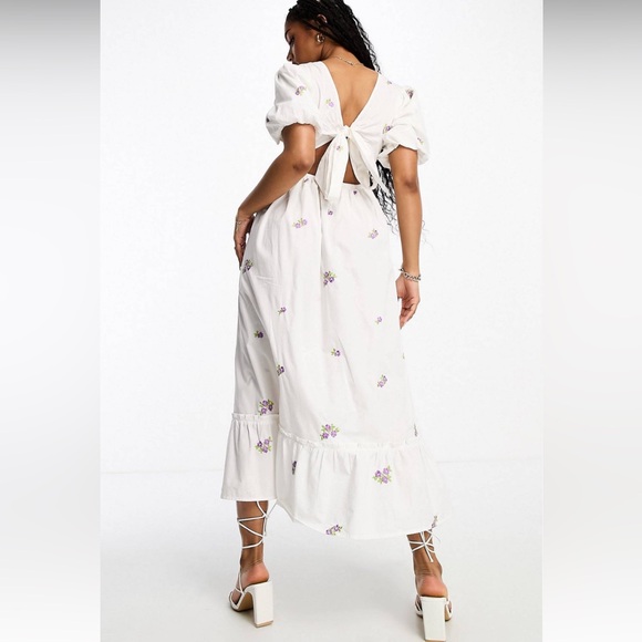 Embroidered Floral Maxi Dress with Back Tie - Picture 5 of 9